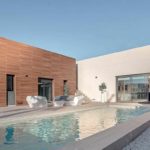 Maison en forme de "L" avec piscine privée à vendre dans le Golf La Finca en Espagne